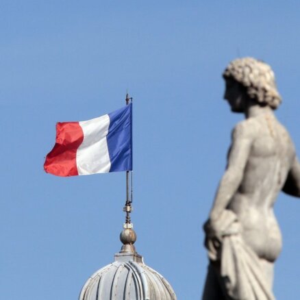 LTV: Франция ставит под сомнение место Латвии в еврозоне