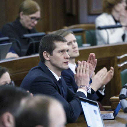 JKP ļaus Jurašam izlemt par palikšanu Saeimā