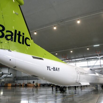 Fliks konfidenciālā vēstulē: ja nepārdotu akcijas, 'airBaltic ' vairs nelidotu