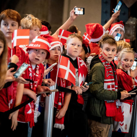 Скандал на ЧМ-2022: ФИФА запретила Дании футболки с надписью "Права человека для всех"