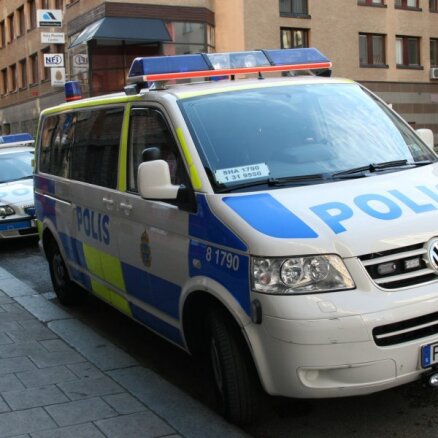 Сто человек в масках готовили нападение на беженцев в Стокгольме