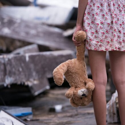 Визит 6-летней внучки к бабушке закончился приездом полиции