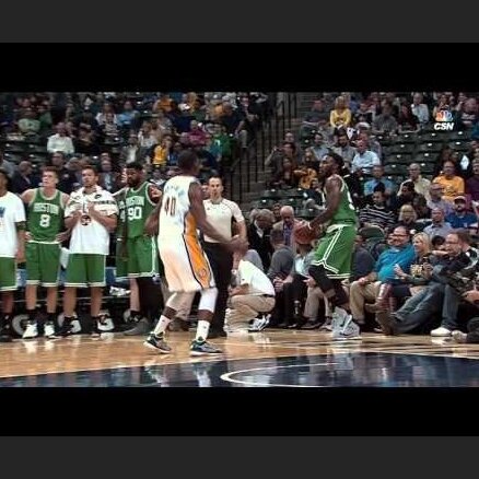 ВИДЕО: В НБА забросили от кольца до кольца, а все бестолку