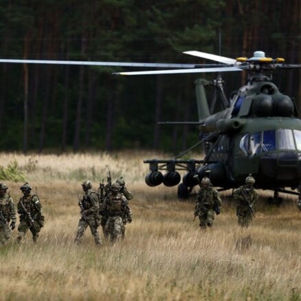 NATO Eiropas dalībvalstis pērn aizsardzībai tērējušas par 3% mazāk