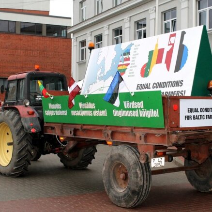 Zemnieku protesta akcija Valmierā pulcē ap 250 atbalstītāju