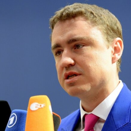 Igaunijas Reformu partijas koalīcijas partneres aicina premjerministru atkāpties