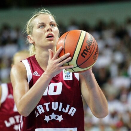 Одна из лучших латвийских баскетболисток досрочно завершила сезон