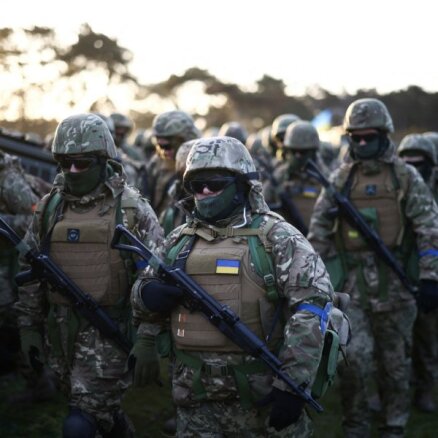 Ukrainas aizsardzības ministrs sola pretuzbrukumu