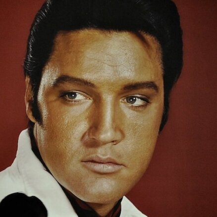 Elvisa Preslija pirmo kapavietu izņem no izsolāmo lietu saraksta