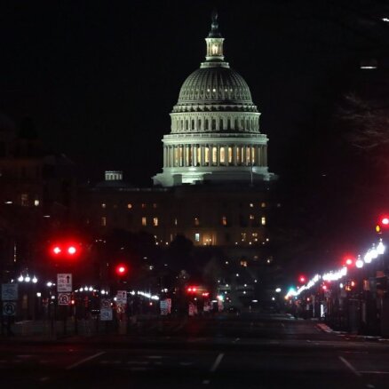 ASV Kongress vienojas par valdības finansēšanu
