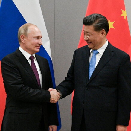 Китай и Россия – антизападный альянс? Объясняет историк Серен Урбански