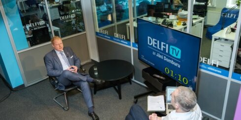 'Delfi TV ar Jāni Domburu': 'Saskaņas' mērs Jakovels un sociāldemokrātu vara Jelgavā