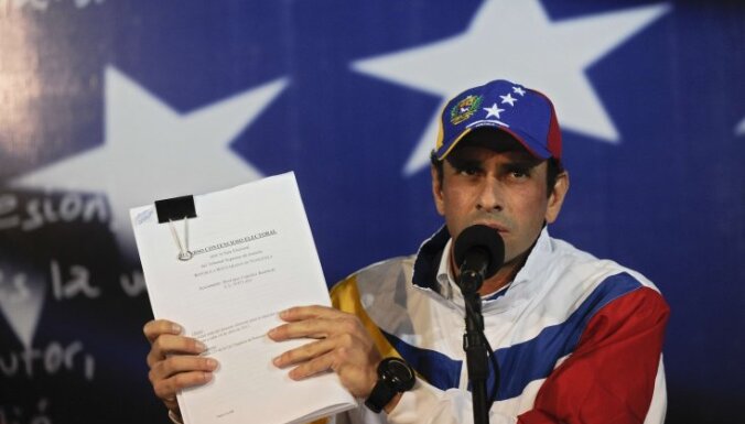 Kapriless oficiāli apstrīdējis Venecuēlas prezidenta vēlēšanu rezultātus