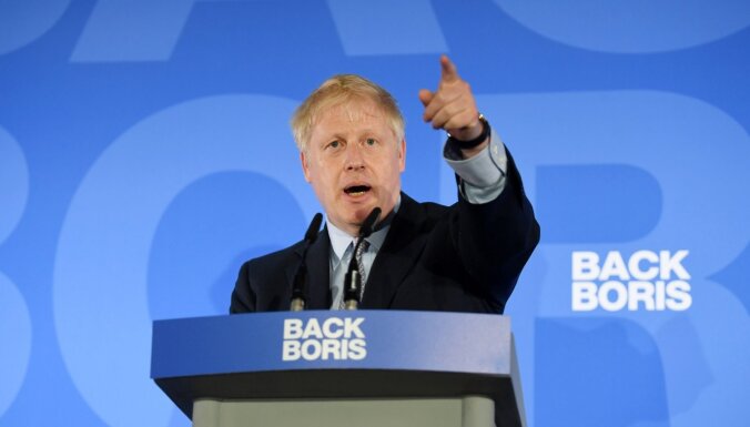 Britu premjera amata kandidāti kritizē Džonsonu par neierašanos uz debatēm
