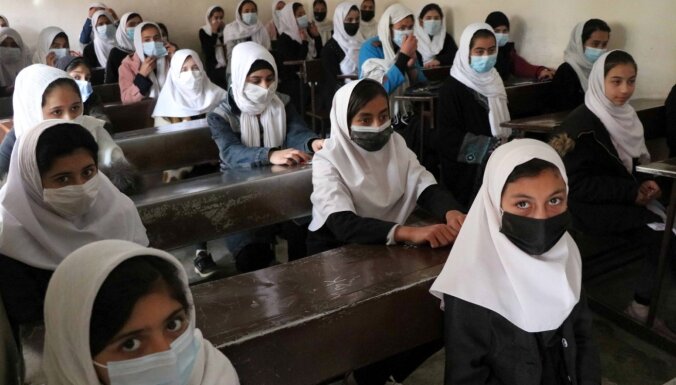 Взрыв у школы для девочек в Кабуле: погибли не менее 25 человек
