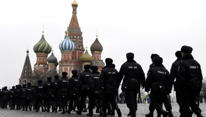 В российских городах - новая волна обысков у активистов и правозащитников