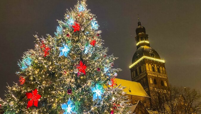 Kādā svētku rotā šogad saposušās un ar ko decembrī pārsteigs Latvijas lielākās pilsētas?