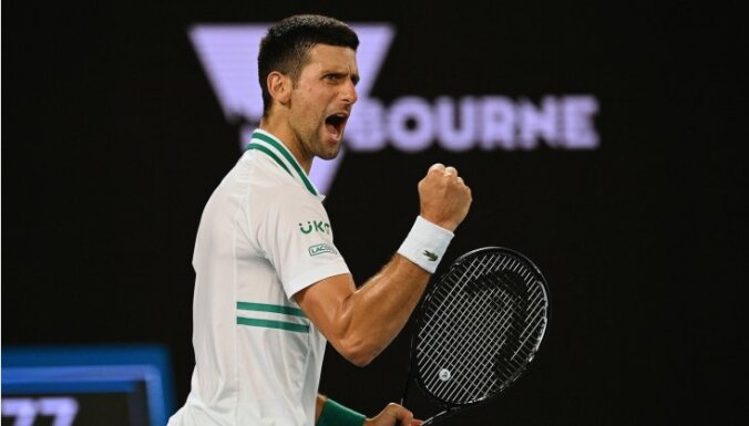 Džokovičs aptur sensāciju autoru Karacevu un devīto reizi sasniedz 'Australian Open' finālu