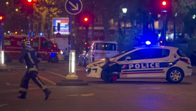 Beļģijā apcietināts aizdomās turamais Parīzes terorakta lietā