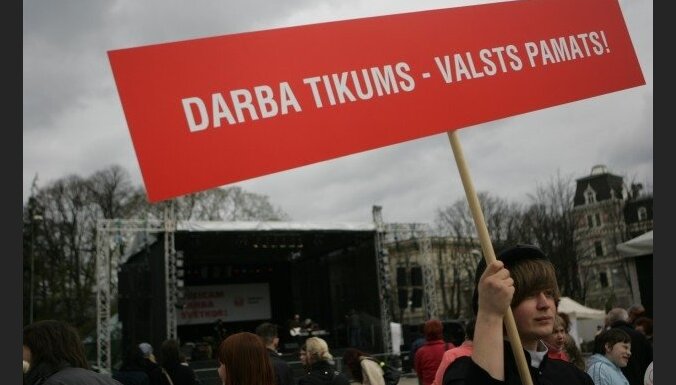 Почему в Латвии 1 мая — это тройной праздник
