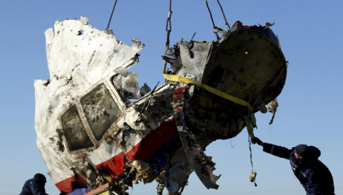 Суд не допустил экспертов "Алмаз-Антей" к обломкам MH17