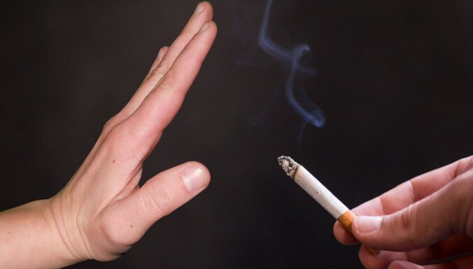 Vāc parakstus, lai arī Latvijā nākamā paaudze būtu nesmēķējoša
