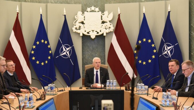 Valdība atbalsta piešķirt papildu naudu CVK; opozīcijas priekšlikumus noraida