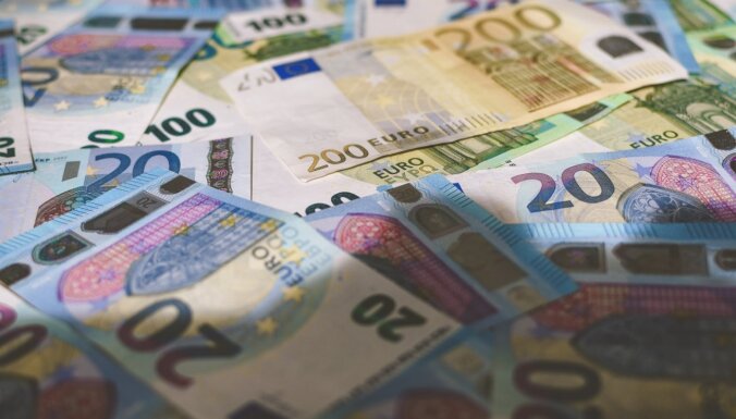 Finanšu iestāžu peļņa septiņos mēnešos sasniegusi 155,9 miljonus eiro