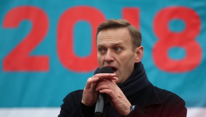 Навальный объявил о создании профсоюза за "достойные" зарплаты бюджетников