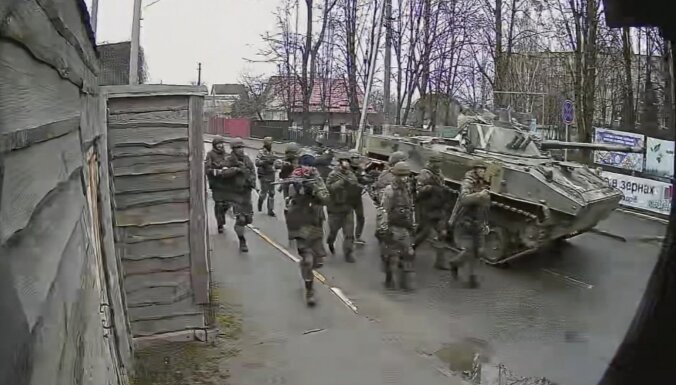 Ukraina identificējusi 91 Krievijas karavīru, kas iesaistīts Bučas kara noziegumos