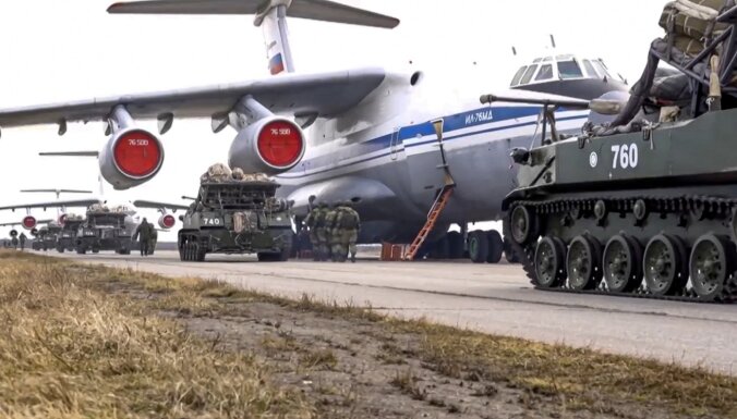 Россия объявила о прекращении военных учений в Крыму