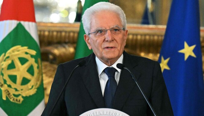 Вслед за отставкой премьера президент Италии распустил парламент страны