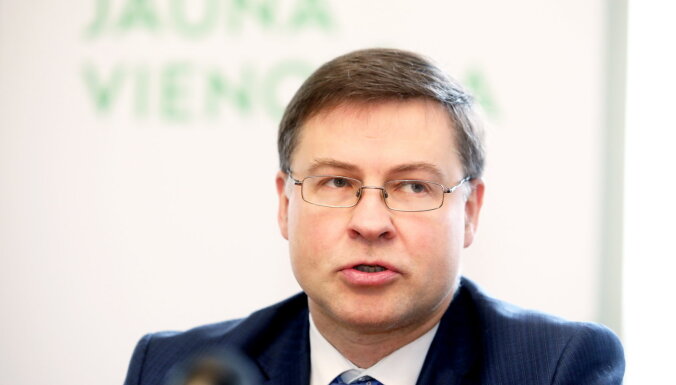 "Для развития/За!" поддержит кандидатуру Домбровскиса на должность еврокомиссара