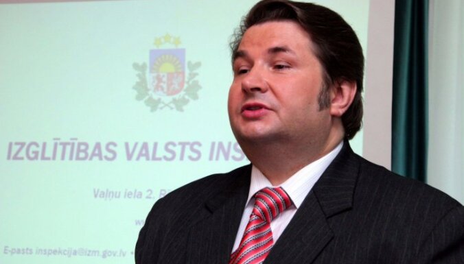 Izglītības kvalitātes valsts dienesta vadītājs Stankevičs iesniedz atlūgumu