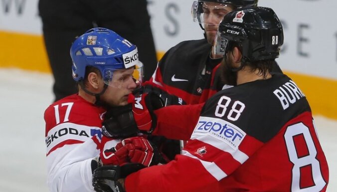 ВИДЕО: Сборная Канады — первый финалист чемпионата мира по хоккею
