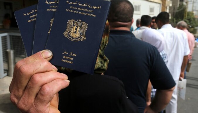 СМИ: Боевики ИГ захватили десятки тысяч паспортов