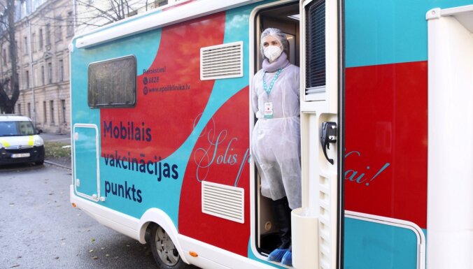 Vakcinēšanās pret Covid-19 tempu Latvijā uztur balstvakcinācija
