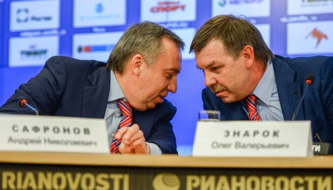 Manager Russian team Andrei Safronov, head coach Oleg Znarok