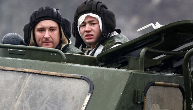 Зеленский накануне заявил о начале "битвы за Донбасс". Что говорят эксперты и что происходит сейчас