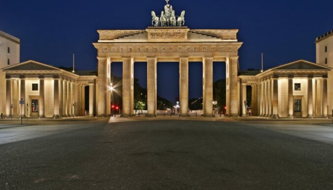 Германия готовит удар по "социальному туризму"
