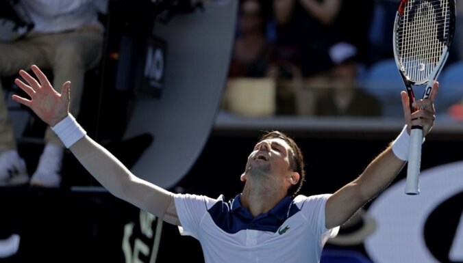 Džokovičs sesto reizi karjerā uzvar ATP sezonas finālturnīrā