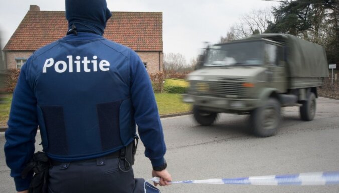 Beļģijā apsūdz trešo personu saistībā ar plānoto teroraktu Francijā