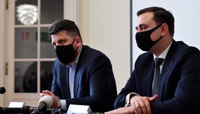 Против соратников Навального завели "массовое" дело о "фейках" про армию РФ