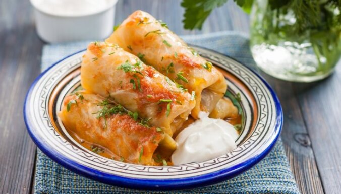 Cabbage rolls with prawns and morels.  7 unusual recipes from chefs