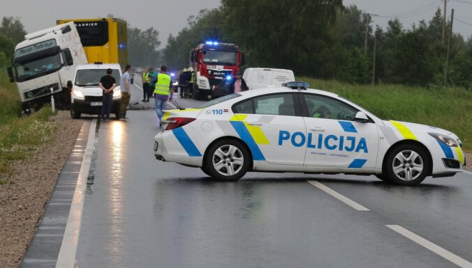 Latvijā īstenos jaunu pieeju ceļu satiksmes drošības uzlabošanai