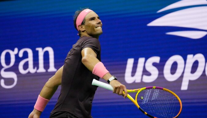 Nadals pēc vieglas izbīles sasniedz 'US Open' otro kārtu