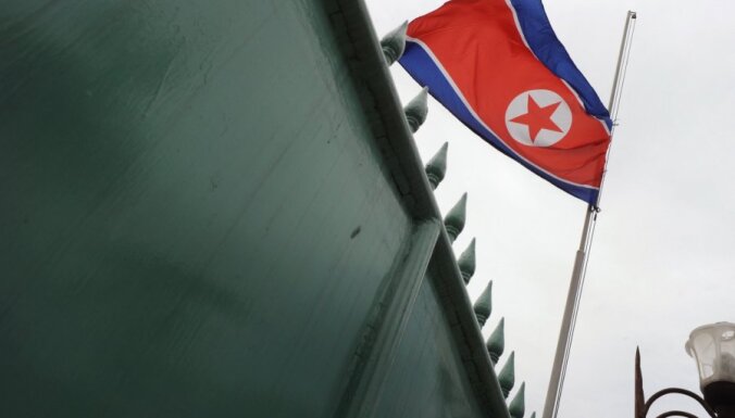 КНДР провела первые ракетные испытания при Ким Чен Ыне