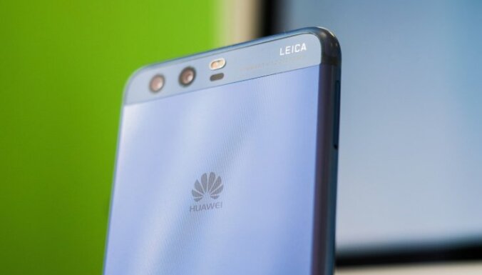 Глава СГБ Межвиетс: покупателям смартфонов Huawei нужно быть очень осторожными