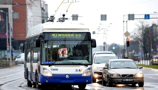 С января билет на одну поездку в общественном транспорте будет стоить два евро