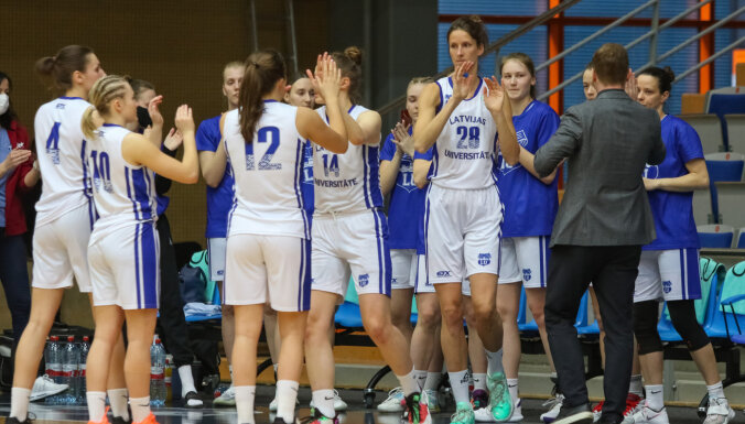 'Latvijas Universitāte' komanda izcīna bronzu Latvijas Sieviešu basketbola līgas čempionātā